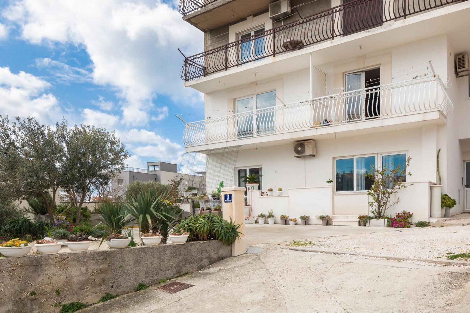 Apartments Sunshine Rays Duće Extérieur photo